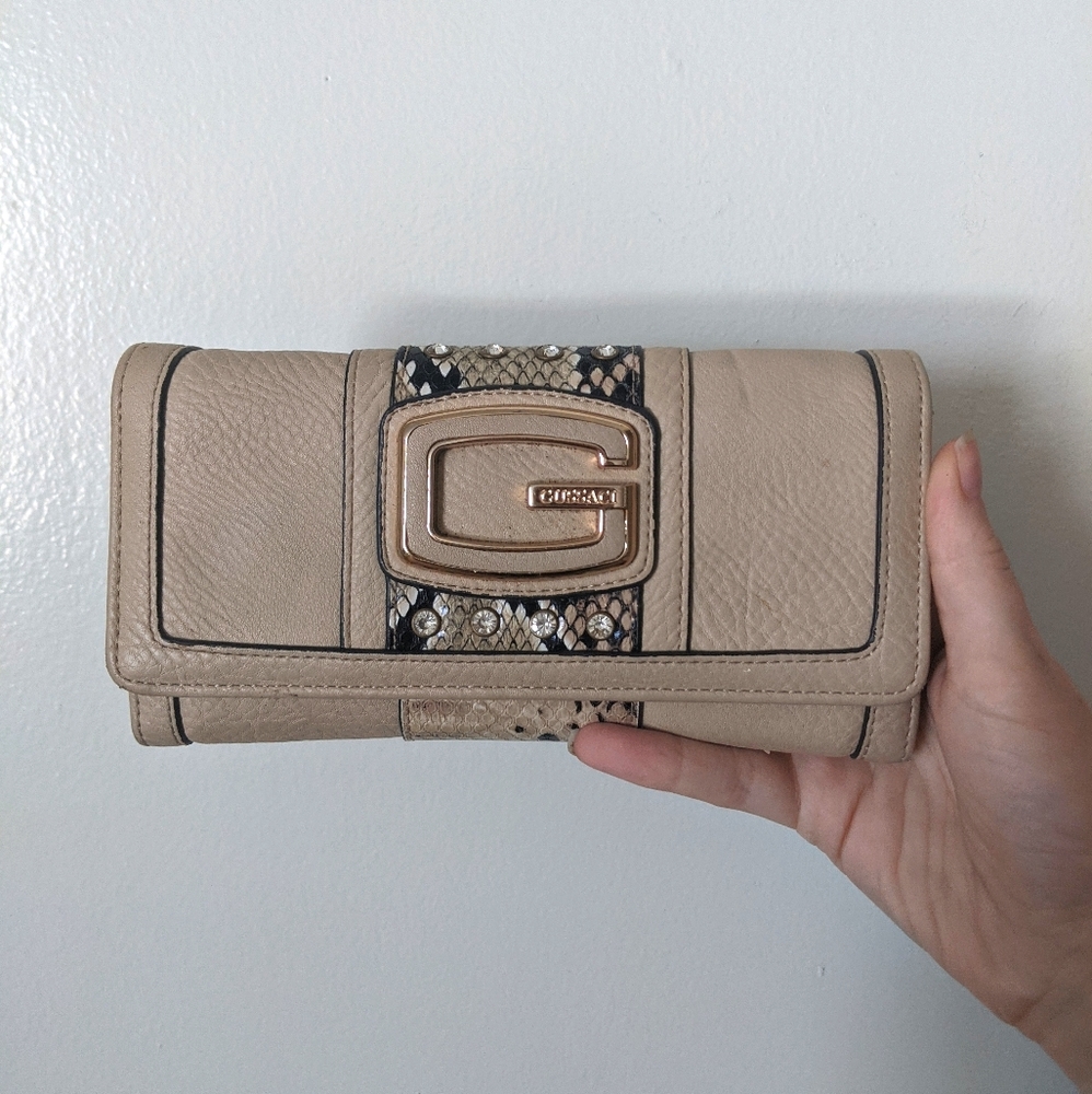 2/$20 💛 Gussaci Wallet with Snake Skin Design